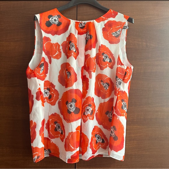 JONES NEW YORK SLEEVELESS FLORAL BLOUSE TOP BNWT - Picture 6 of 10